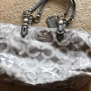 Coach purse!!